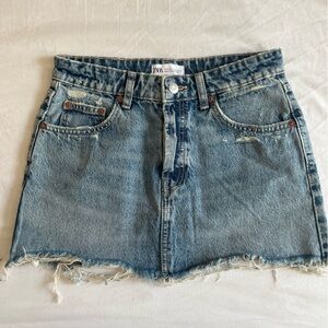Zara Jean mini skirt